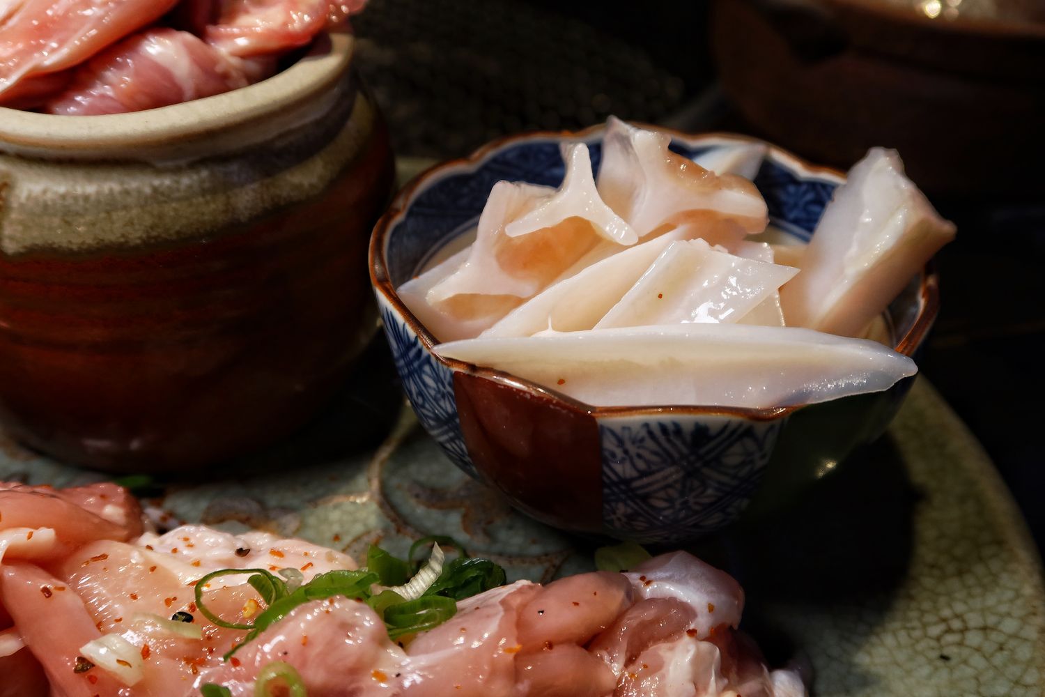 【新竹東區美食】山上走走日式無菜單燒肉專門店，超夢幻水族館餐廳，新竹無菜單料理推薦! @混血珊莎的奇幻旅程