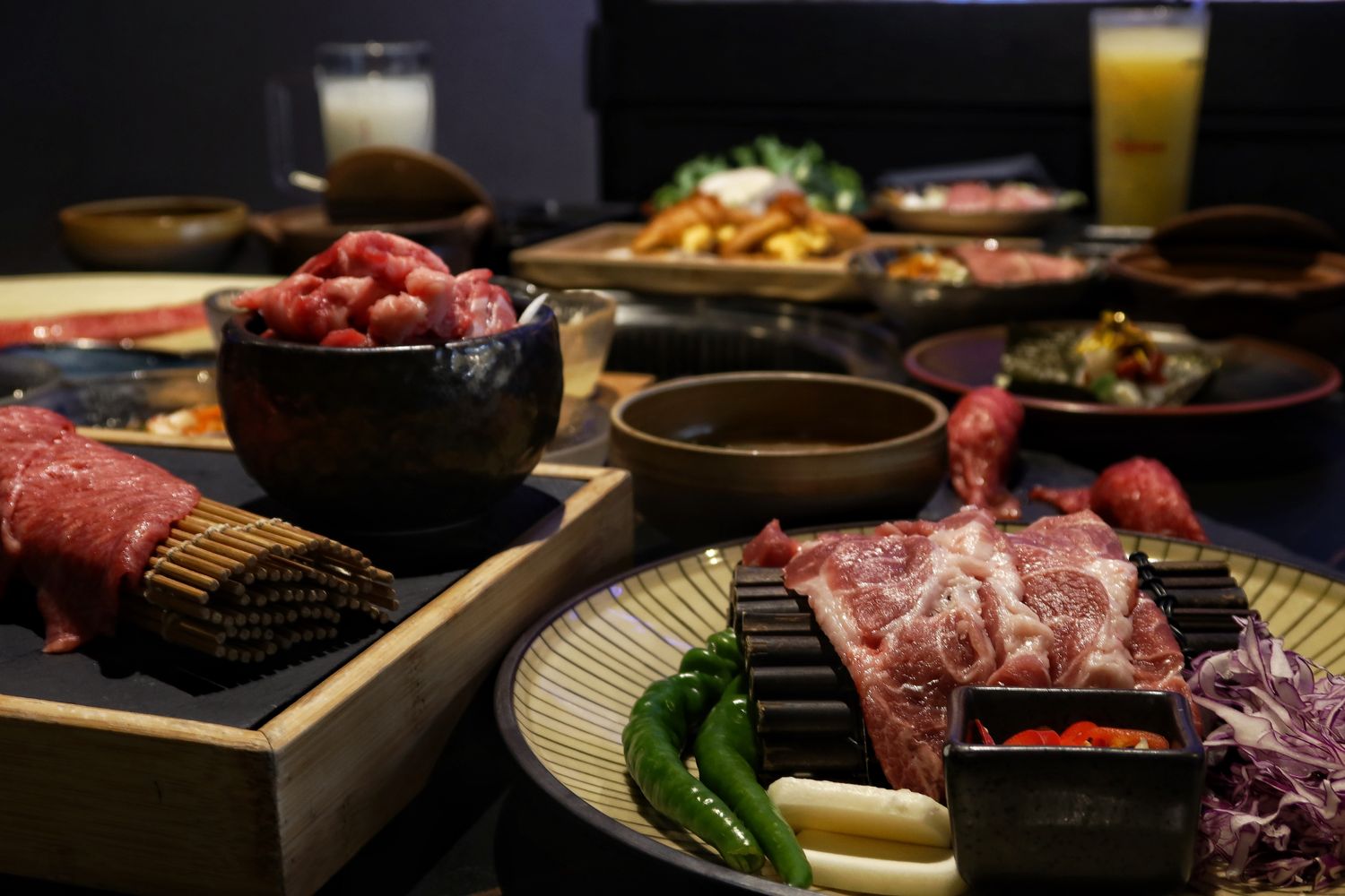 【新竹東區美食】山上走走日式無菜單燒肉專門店，超夢幻水族館餐廳，新竹無菜單料理推薦! @混血珊莎的奇幻旅程