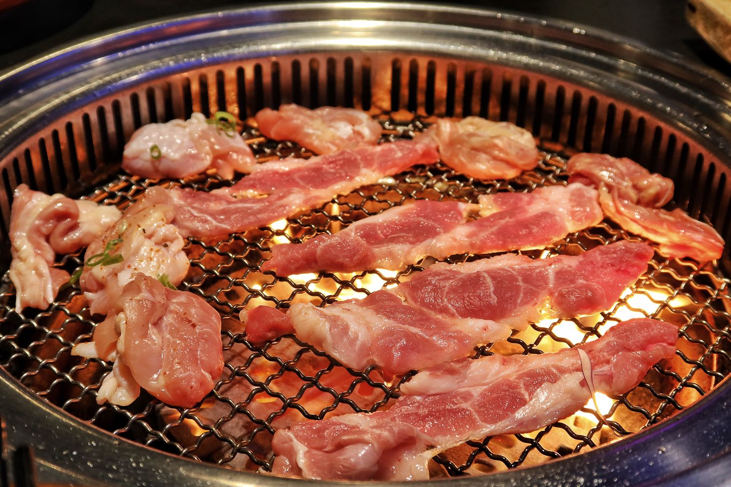 【新竹東區美食】山上走走日式無菜單燒肉專門店，超夢幻水族館餐廳，新竹無菜單料理推薦! @混血珊莎的奇幻旅程
