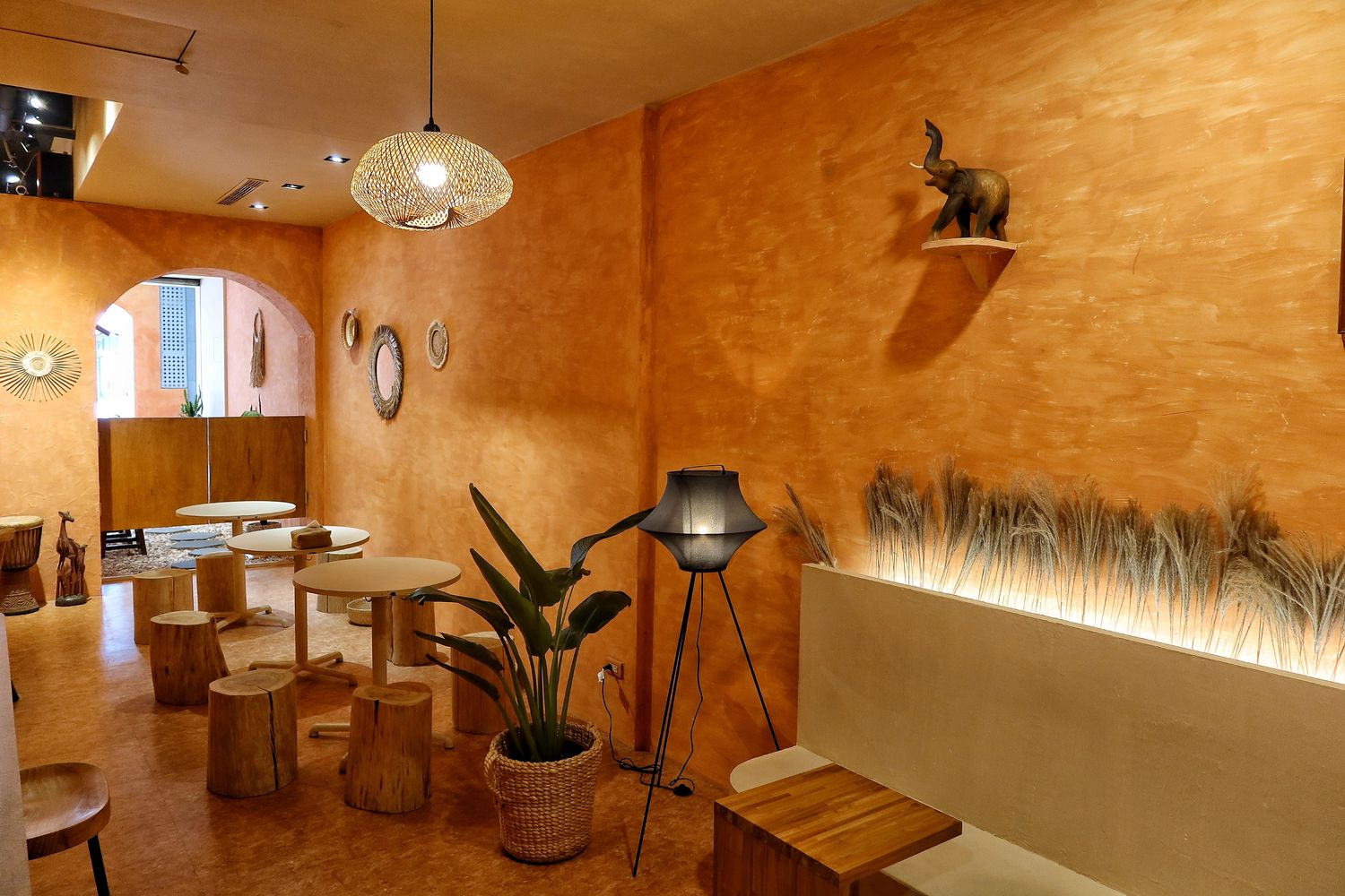 【台中西區咖啡廳】Zulu Cafe|主打特色非洲主題,充滿異國風情的台中勤美咖啡廳! @混血珊莎的奇幻旅程 【台中西區咖啡廳】Zulu Cafe|主打特色非洲主題,充滿異國風情的台中勤美咖啡廳! @混血珊莎的奇幻旅程