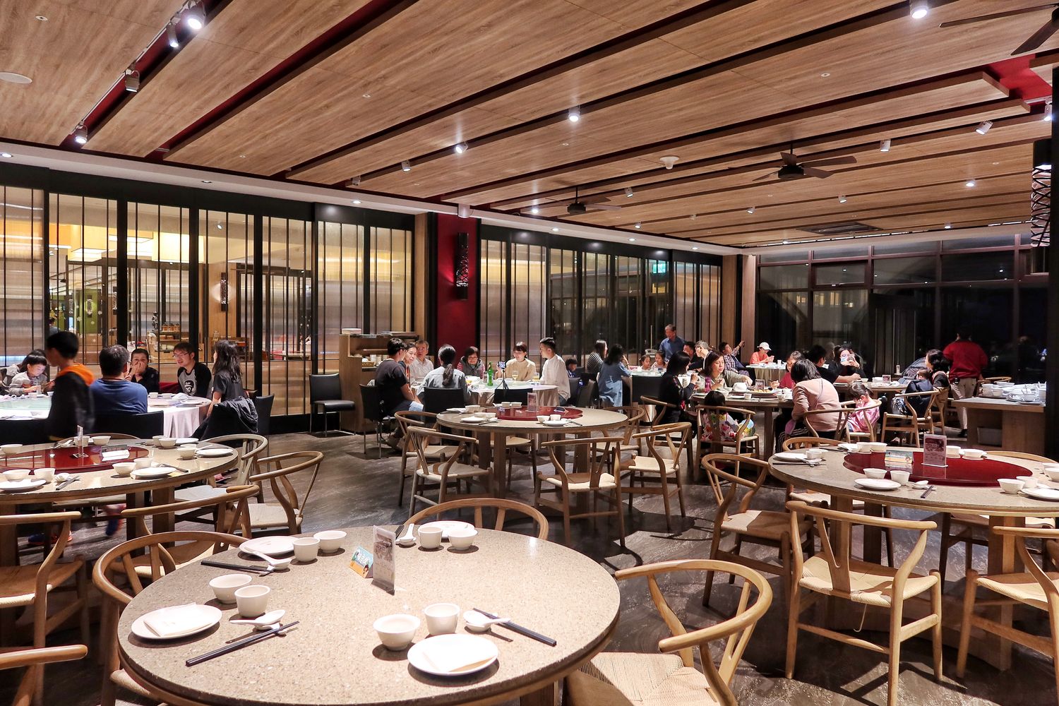 【貢寮餐廳推薦】福粵樓，福容大飯店福隆港式料理，結合在地食材跟當季海鮮! @混血珊莎的奇幻旅程