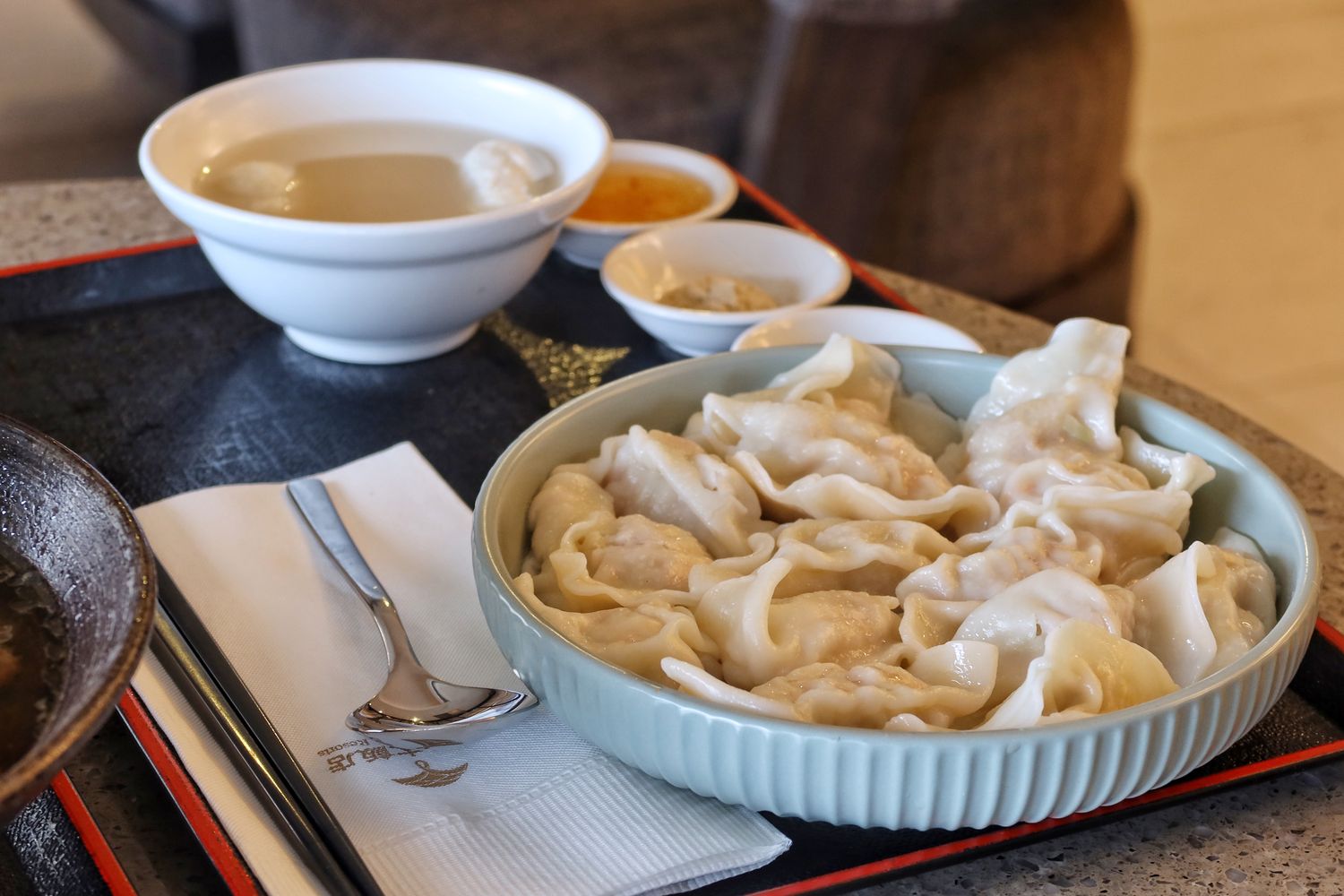 【貢寮福容飯店】福容大飯店福隆，峇里島風呂Villa附設大浴池，泡湯住宿超療癒! @混血珊莎的奇幻旅程