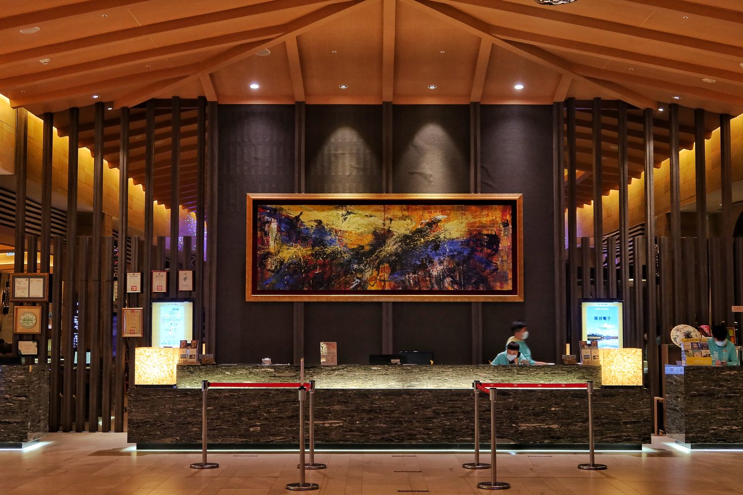 【貢寮福容飯店】福容大飯店福隆，峇里島風呂Villa附設大浴池，泡湯住宿超療癒! @混血珊莎的奇幻旅程