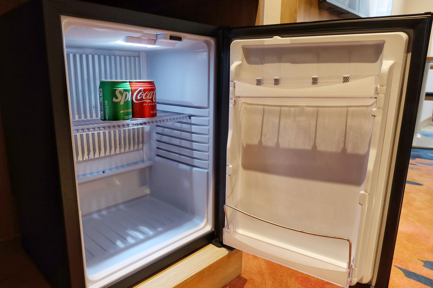 【梧棲飯店】台中震大金鬱金香酒店，質感住宿搭配精緻buffet早餐! @混血珊莎的奇幻旅程