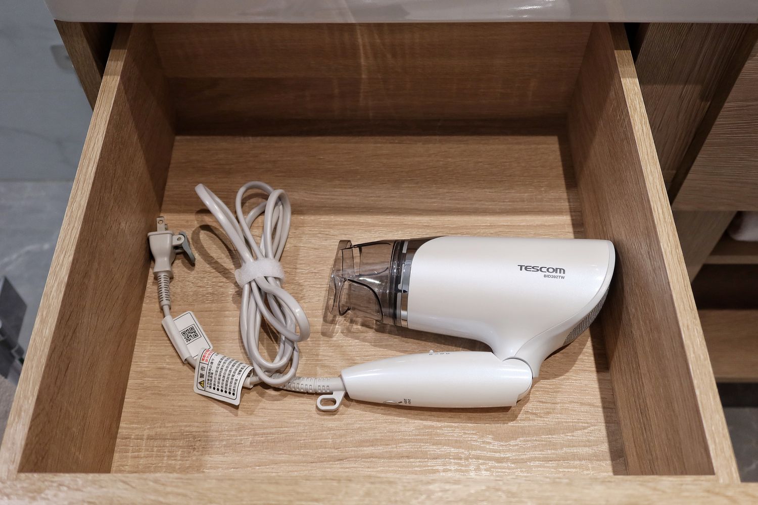 【梧棲飯店】台中震大金鬱金香酒店，質感住宿搭配精緻buffet早餐! @混血珊莎的奇幻旅程