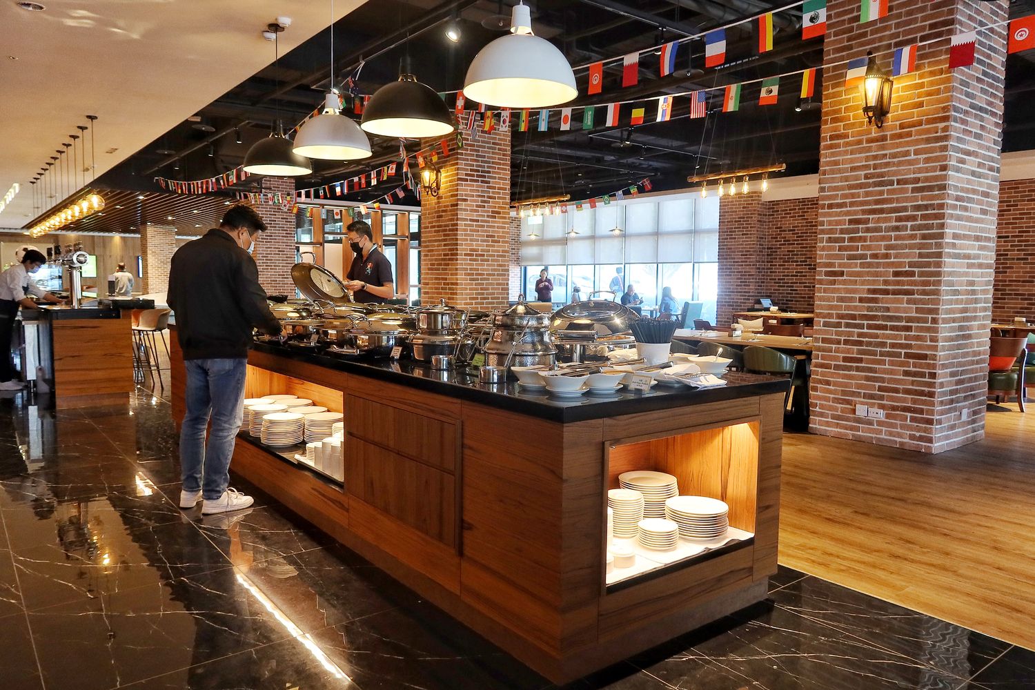 【梧棲飯店】台中震大金鬱金香酒店，質感住宿搭配精緻buffet早餐! @混血珊莎的奇幻旅程