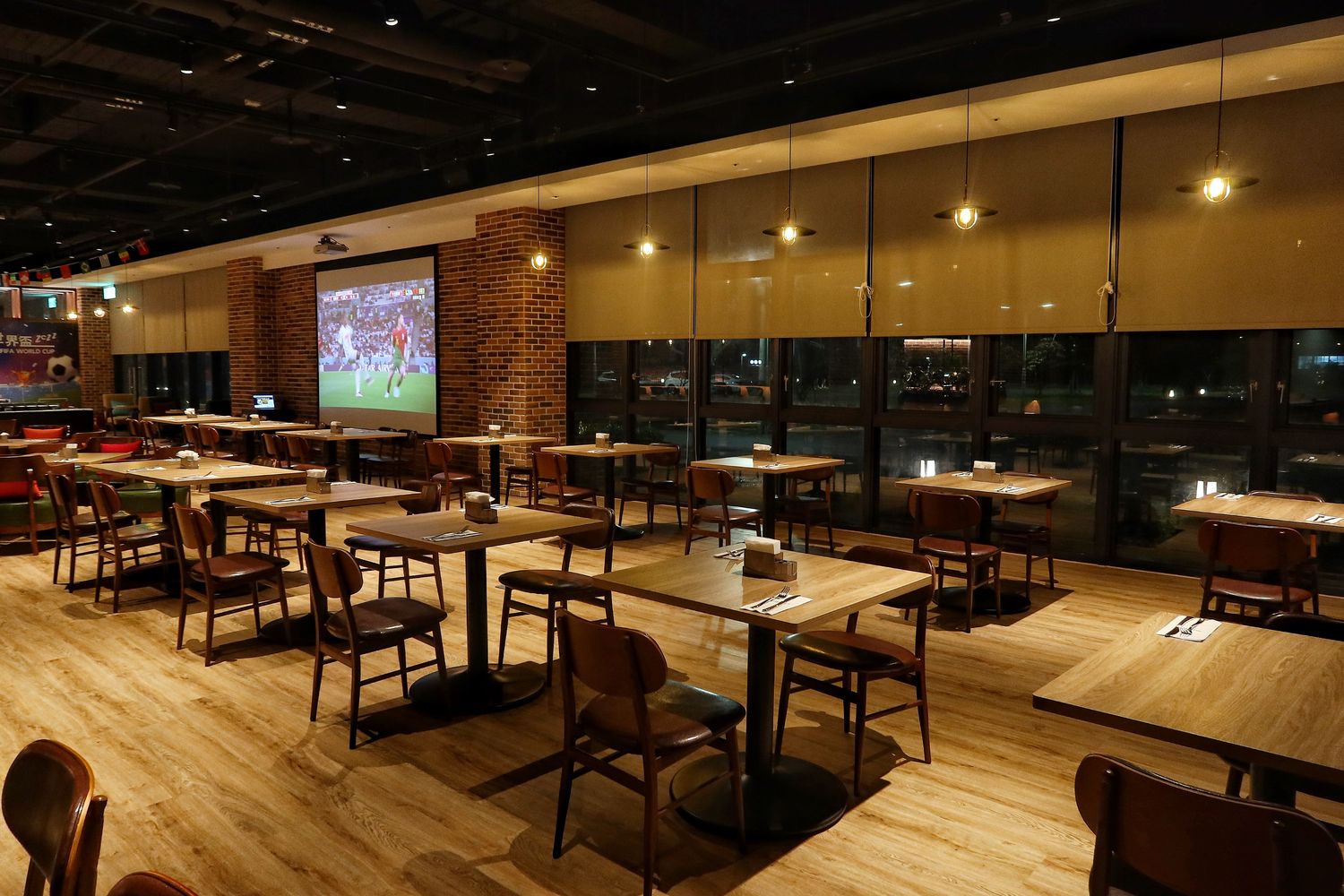 【梧棲餐廳】禾憶餐酒館Hoi Bistro &#038; Bar|台中震大金鬱金香酒店餐酒館，美味歐亞料理搭配在地精釀啤酒 @混血珊莎的奇幻旅程