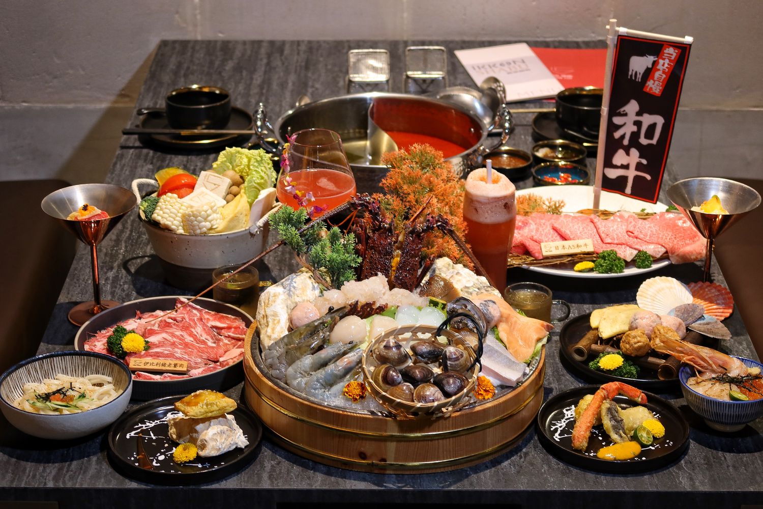 【桃園頂級火鍋】IKKON SHABU|在地人激推的桃園和牛火鍋跟桃園調酒，頂級食材搭配專人桌邊服務，質感系桃園海鮮火鍋推薦! @混血珊莎的奇幻旅程