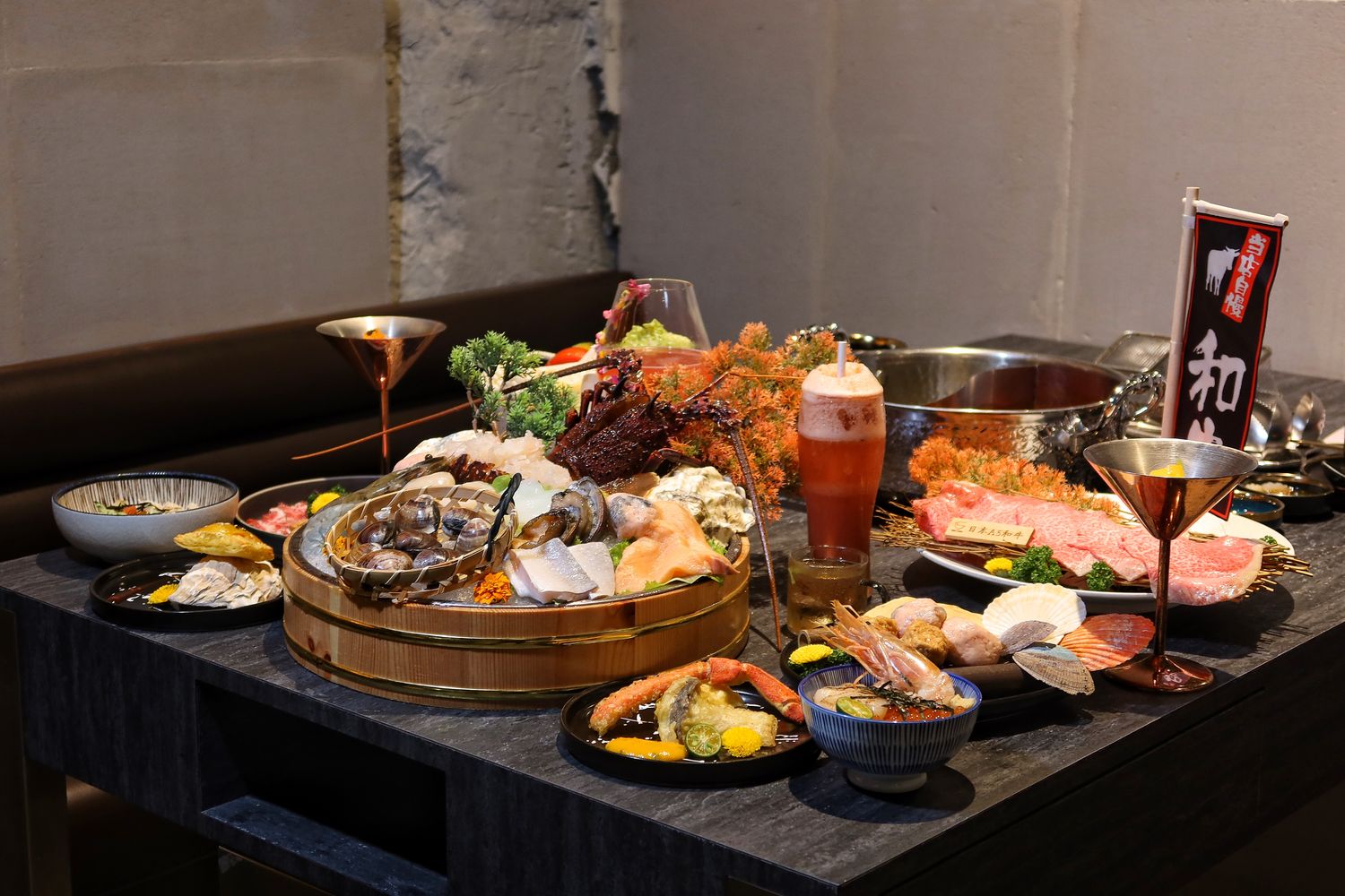【桃園頂級火鍋】IKKON SHABU|在地人激推的桃園和牛火鍋跟桃園調酒，頂級食材搭配專人桌邊服務，質感系桃園海鮮火鍋推薦! @混血珊莎的奇幻旅程