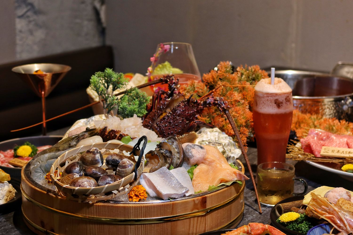 【桃園頂級火鍋】IKKON SHABU|在地人激推的桃園和牛火鍋跟桃園調酒，頂級食材搭配專人桌邊服務，質感系桃園海鮮火鍋推薦! @混血珊莎的奇幻旅程