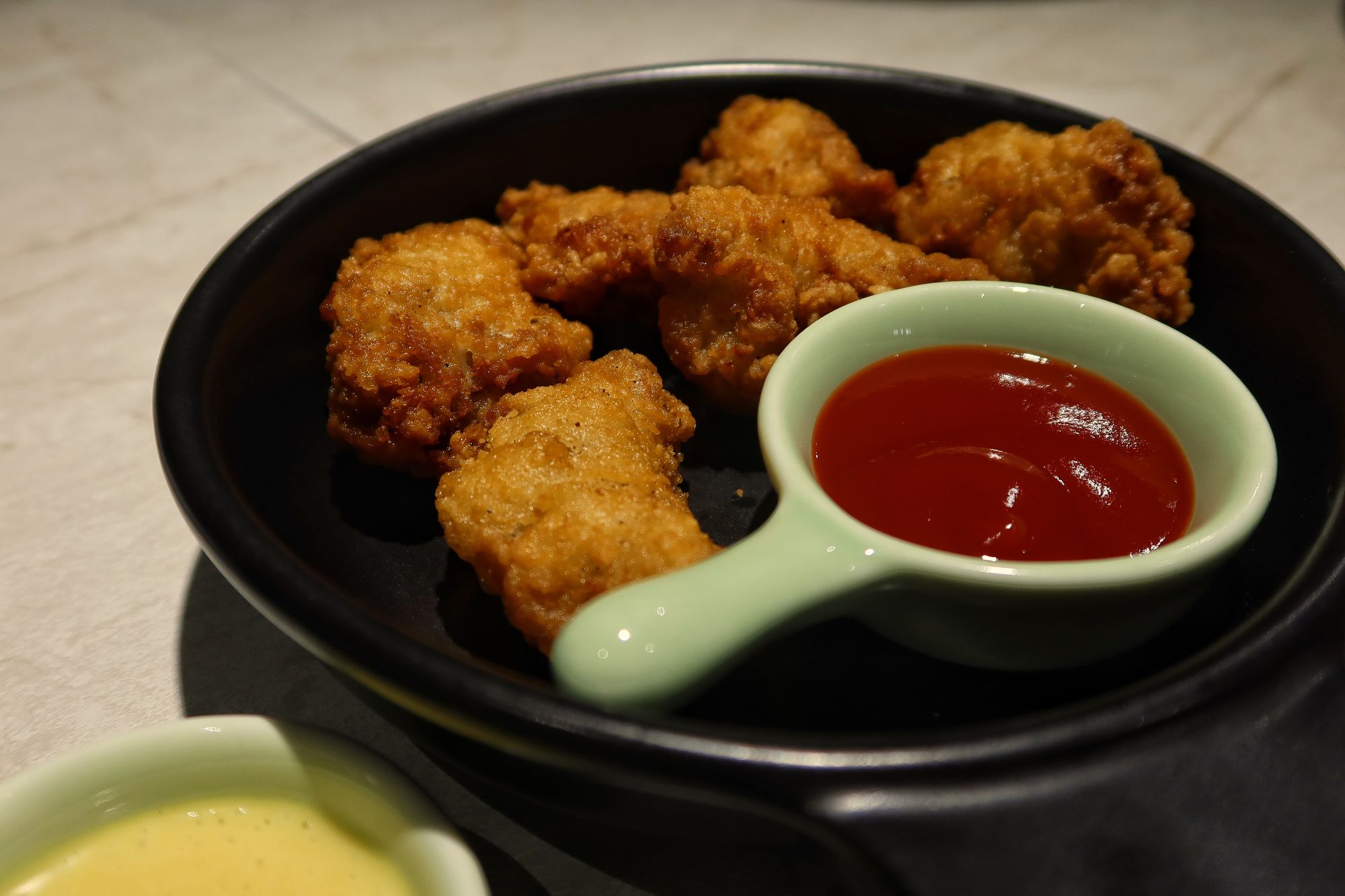 【台中南區美食】亞丁尼義式麵屋工學店，平價義式料理只要148元起! @混血珊莎的奇幻旅程