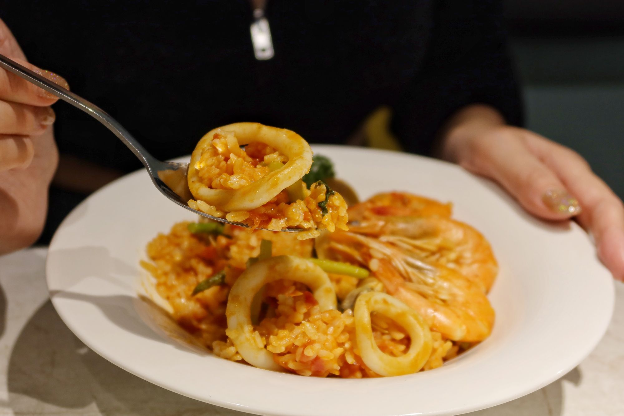 【台中南區美食】亞丁尼義式麵屋工學店，平價義式料理只要148元起! @混血珊莎的奇幻旅程