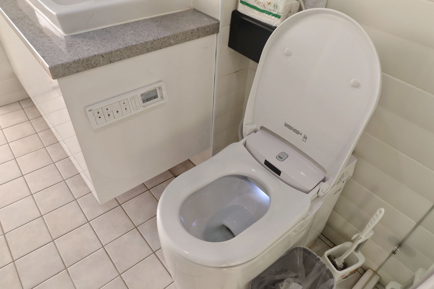 【台南安平民宿】衡定理民宿-畃雨,附設頂級KTV包廂,唱歌看電影通通有! @混血珊莎的奇幻旅程 【台南安平民宿】衡定理民宿-畃雨,附設頂級KTV包廂,唱歌看電影通通有! @混血珊莎的奇幻旅程