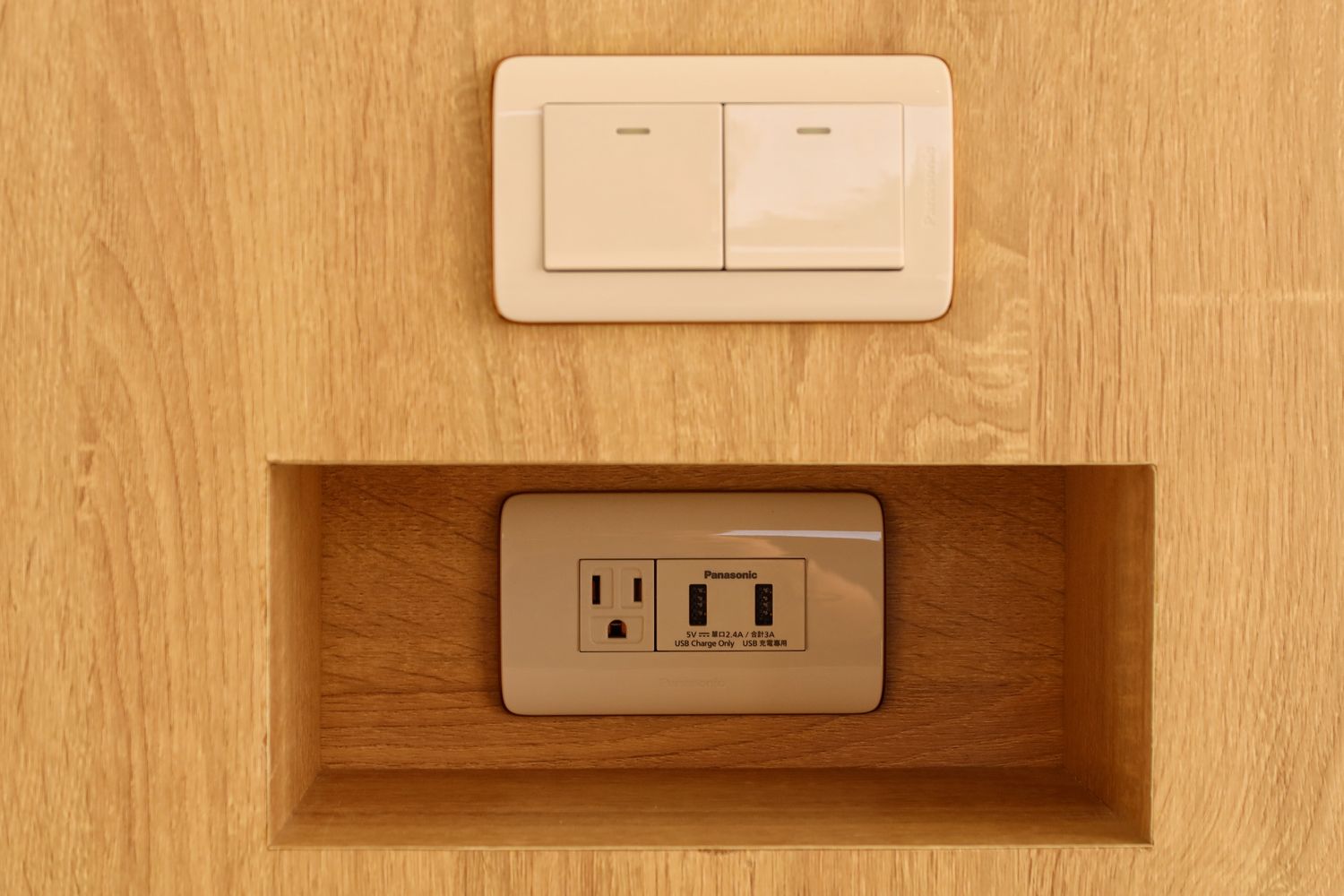 【台南安平民宿】衡定理民宿-畃雨,附設頂級KTV包廂,唱歌看電影通通有! @混血珊莎的奇幻旅程 【台南安平民宿】衡定理民宿-畃雨,附設頂級KTV包廂,唱歌看電影通通有! @混血珊莎的奇幻旅程