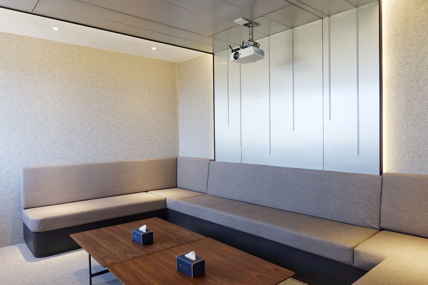 【台南安平民宿】衡定理民宿-畃雨,附設頂級KTV包廂,唱歌看電影通通有! @混血珊莎的奇幻旅程 【台南安平民宿】衡定理民宿-畃雨,附設頂級KTV包廂,唱歌看電影通通有! @混血珊莎的奇幻旅程