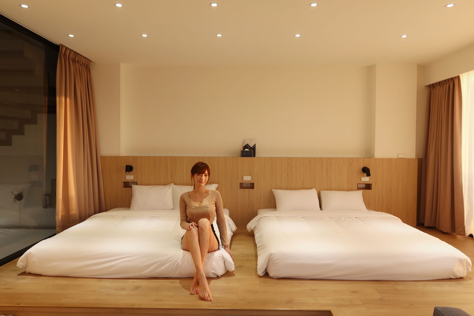 【台南安平民宿】衡定理民宿-畃雨,附設頂級KTV包廂,唱歌看電影通通有! @混血珊莎的奇幻旅程 【台南安平民宿】衡定理民宿-畃雨,附設頂級KTV包廂,唱歌看電影通通有! @混血珊莎的奇幻旅程