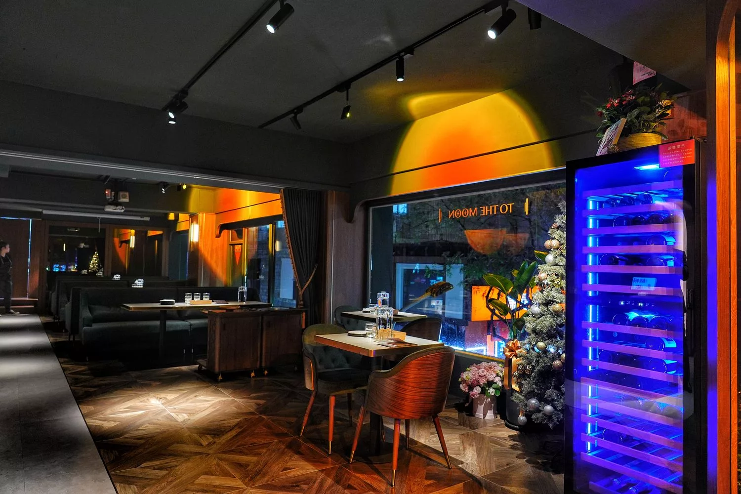 【忠孝復興餐酒館】Joiny Taipei 招台北餐酒館，新開幕時尚都會風格，壽星免費送特調! @混血珊莎的奇幻旅程