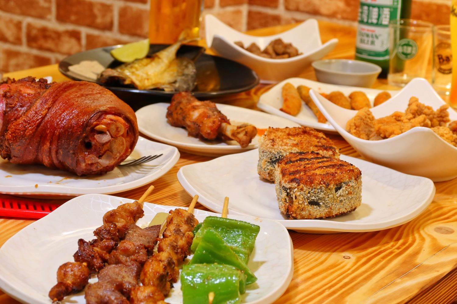 【蘆洲燒烤吃到飽】好食職人串燒酒場,燒烤.炸物.桶仔雞等百種餐點,串燒最低只要20元! @混血珊莎的奇幻旅程 【蘆洲燒烤吃到飽】好食職人串燒酒場,燒烤.炸物.桶仔雞等百種餐點,串燒最低只要20元! @混血珊莎的奇幻旅程