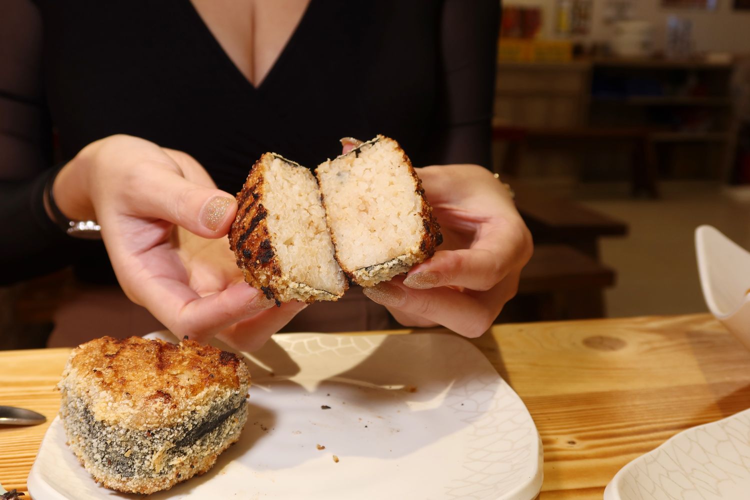 【蘆洲燒烤吃到飽】好食職人串燒酒場,燒烤.炸物.桶仔雞等百種餐點,串燒最低只要20元! @混血珊莎的奇幻旅程 【蘆洲燒烤吃到飽】好食職人串燒酒場,燒烤.炸物.桶仔雞等百種餐點,串燒最低只要20元! @混血珊莎的奇幻旅程