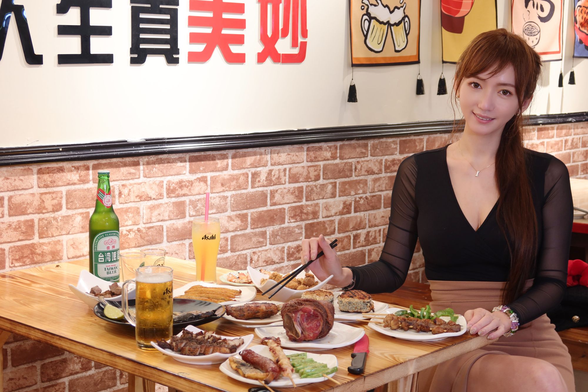 【蘆洲燒烤吃到飽】好食職人串燒酒場,燒烤.炸物.桶仔雞等百種餐點,串燒最低只要20元! @混血珊莎的奇幻旅程 【蘆洲燒烤吃到飽】好食職人串燒酒場,燒烤.炸物.桶仔雞等百種餐點,串燒最低只要20元! @混血珊莎的奇幻旅程