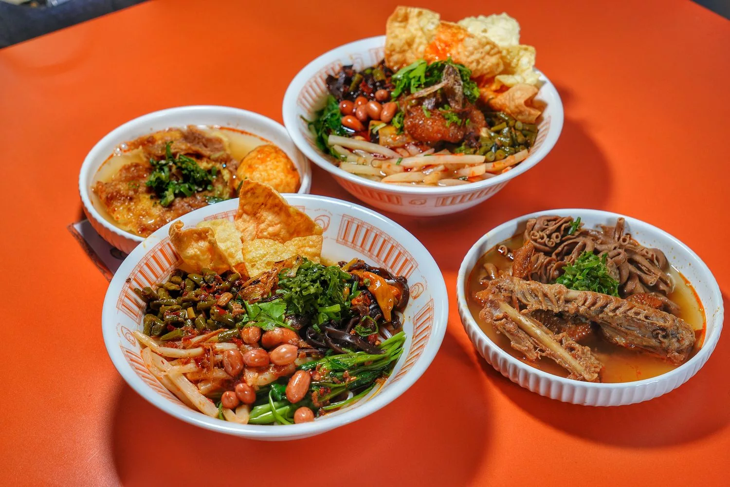 【螺螄粉推薦】好螺嗦螺螄粉， 30 年人氣柳州老店首間台灣旗艦店，道地風味一吃愛上! @混血珊莎的奇幻旅程