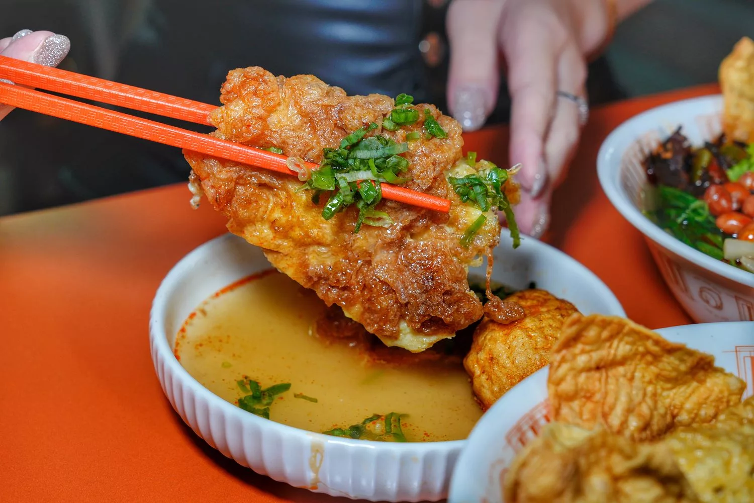 【螺螄粉推薦】好螺嗦螺螄粉， 30 年人氣柳州老店首間台灣旗艦店，道地風味一吃愛上! @混血珊莎的奇幻旅程