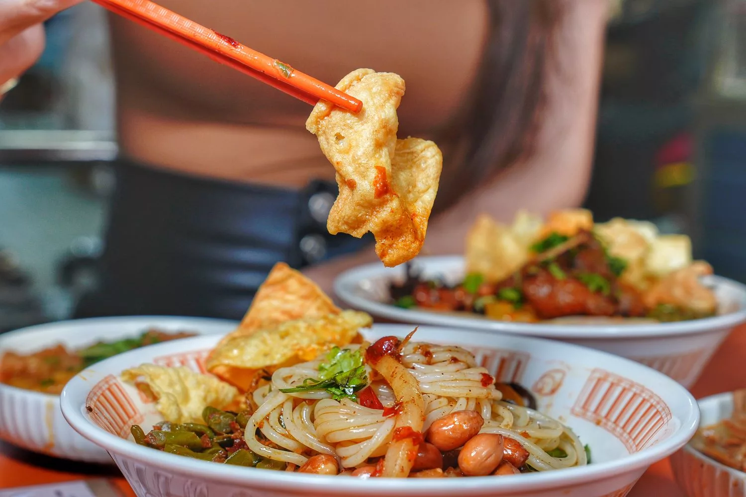 【螺螄粉推薦】好螺嗦螺螄粉， 30 年人氣柳州老店首間台灣旗艦店，道地風味一吃愛上! @混血珊莎的奇幻旅程