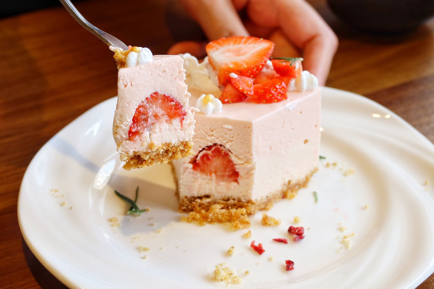 【台中西屯咖啡廳】輕旅咖啡jaunt cafe|中科商圈景觀庭園咖啡廳，停車方便.喝下午茶好去處 @混血珊莎的奇幻旅程