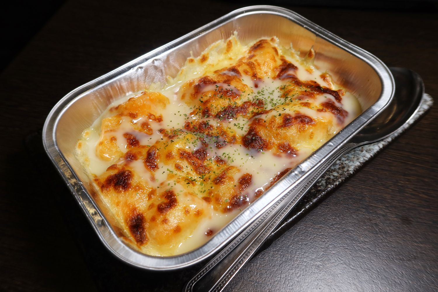 【三重居酒屋推薦】老串角居酒屋三重，日系氛圍搭配美味炭火串燒! @混血珊莎的奇幻旅程