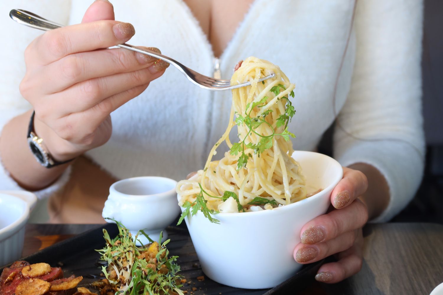 【大里早午餐】WPAPA早午餐鐵板料理|平價美味法式鐵板料理，台中大里早午餐推薦! @混血珊莎的奇幻旅程
