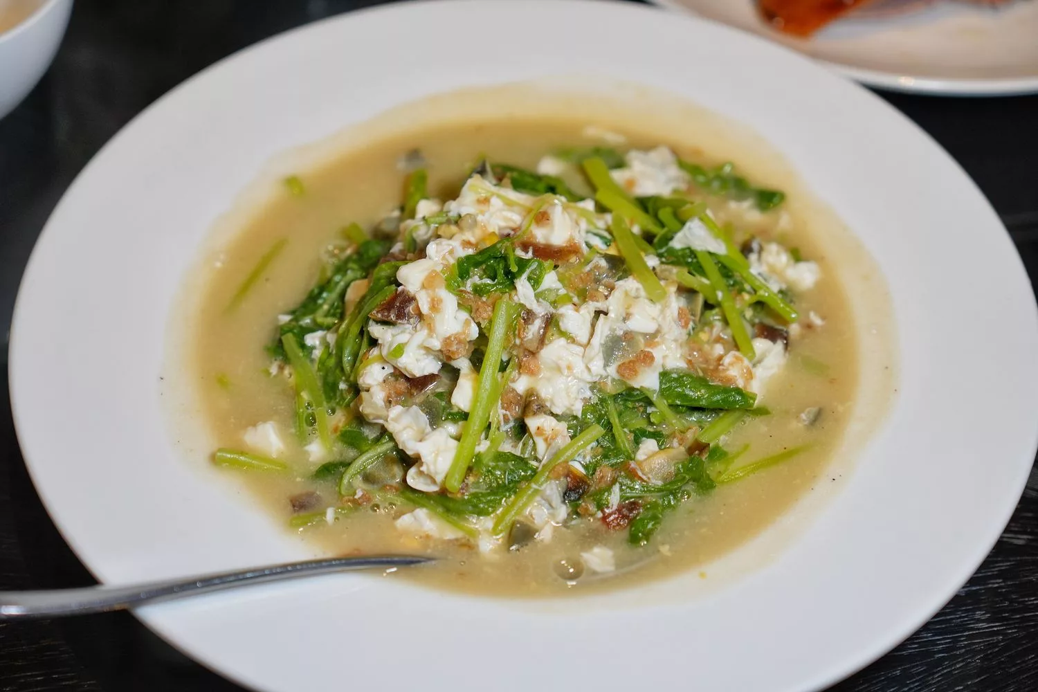 【典華雅聚 新莊店】新莊典華餐廳中式奢華氛圍，經典粵菜港點，窯烤櫻桃鴨驚艷味蕾! @混血珊莎的奇幻旅程