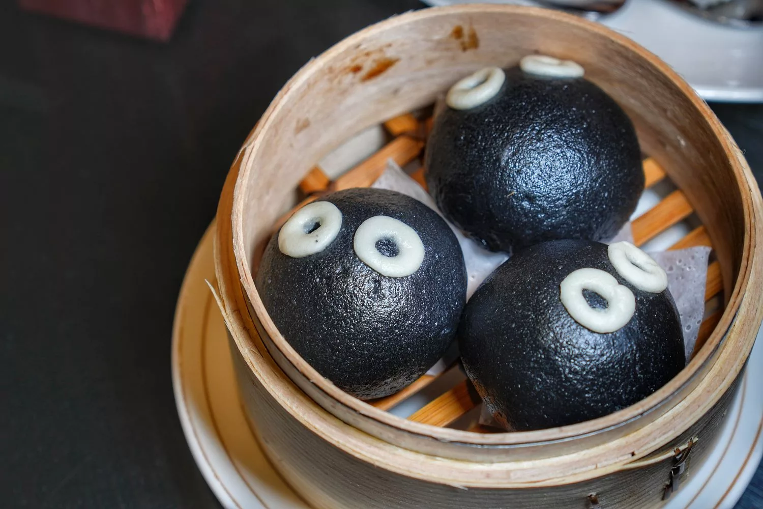 【典華雅聚 新莊店】新莊典華餐廳中式奢華氛圍，經典粵菜港點，窯烤櫻桃鴨驚艷味蕾! @混血珊莎的奇幻旅程
