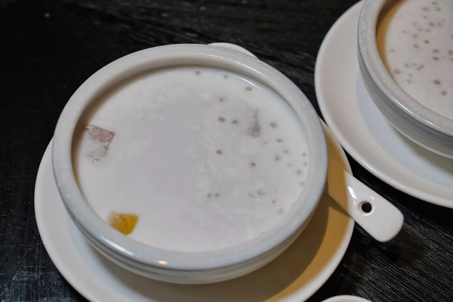 【典華雅聚 新莊店】新莊典華餐廳中式奢華氛圍，經典粵菜港點，窯烤櫻桃鴨驚艷味蕾! @混血珊莎的奇幻旅程