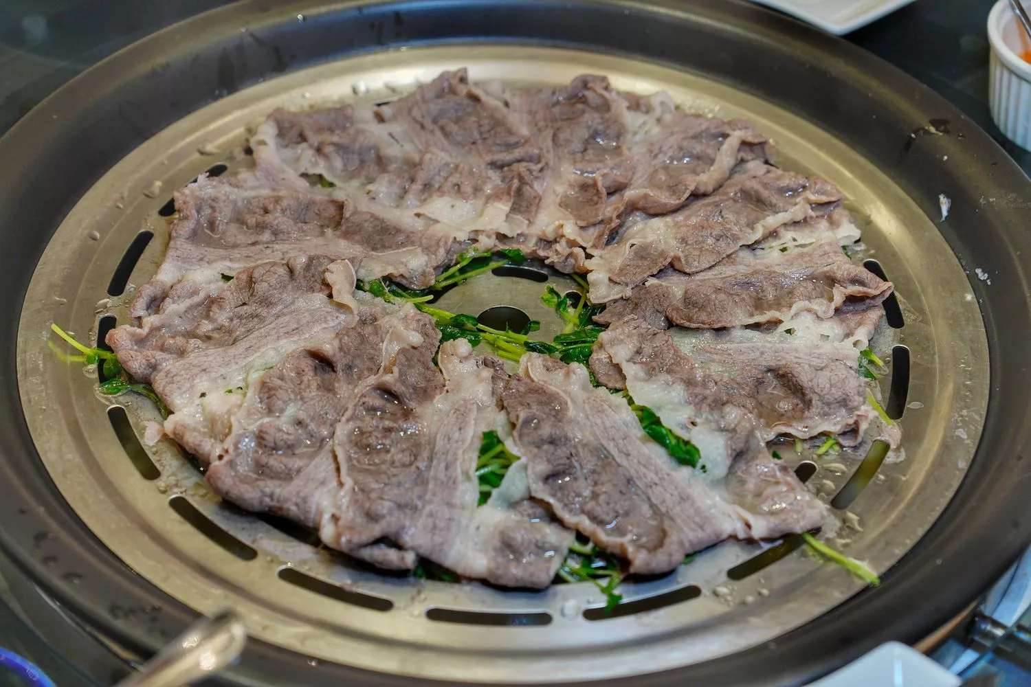 【新莊海鮮餐廳】濤濤海鮮蒸氣鍋，將大海放進鍋內，管家桌邊服務免動手! @混血珊莎的奇幻旅程