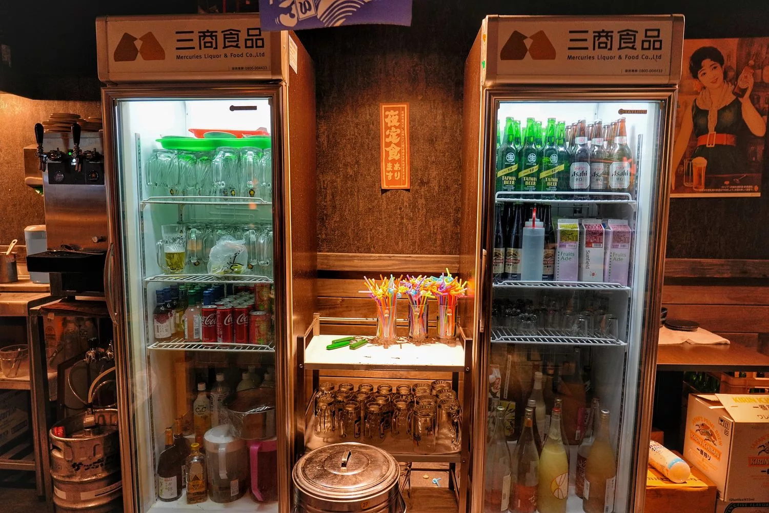 【新莊居酒屋】老串角居酒屋新莊店，超人氣平價炭火串燒，下班小酌就來這! @混血珊莎的奇幻旅程