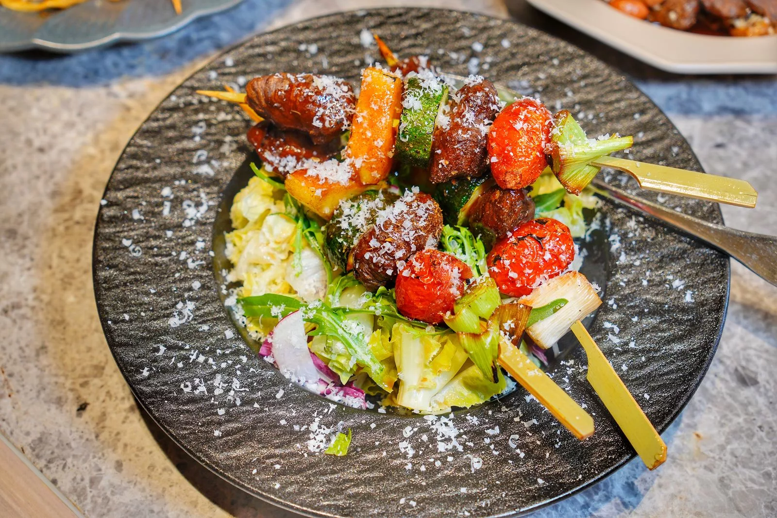 【養心沙龍】新店裕隆城餐廳,中西合併獨創蔬食料理,引領綠色食尚新風潮! @混血珊莎的奇幻旅程 【養心沙龍】新店裕隆城餐廳,中西合併獨創蔬食料理,引領綠色食尚新風潮! @混血珊莎的奇幻旅程