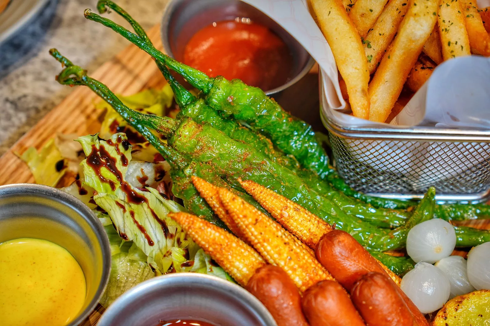 【養心沙龍】新店裕隆城餐廳,中西合併獨創蔬食料理,引領綠色食尚新風潮! @混血珊莎的奇幻旅程 【養心沙龍】新店裕隆城餐廳,中西合併獨創蔬食料理,引領綠色食尚新風潮! @混血珊莎的奇幻旅程