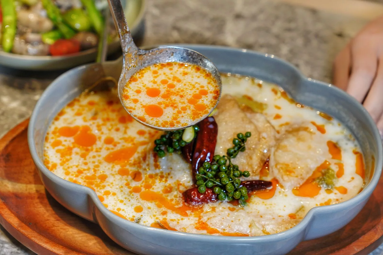 【養心沙龍】新店裕隆城餐廳,中西合併獨創蔬食料理,引領綠色食尚新風潮! @混血珊莎的奇幻旅程 【養心沙龍】新店裕隆城餐廳,中西合併獨創蔬食料理,引領綠色食尚新風潮! @混血珊莎的奇幻旅程