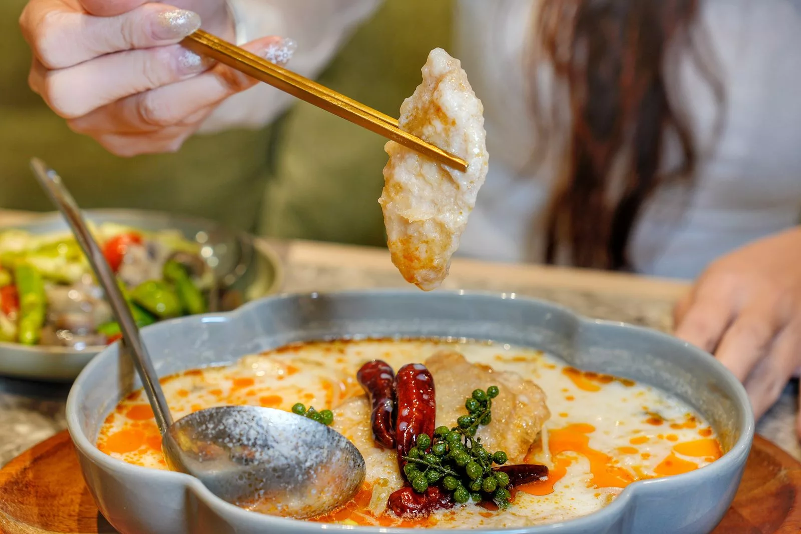 【養心沙龍】新店裕隆城餐廳,中西合併獨創蔬食料理,引領綠色食尚新風潮! @混血珊莎的奇幻旅程 【養心沙龍】新店裕隆城餐廳,中西合併獨創蔬食料理,引領綠色食尚新風潮! @混血珊莎的奇幻旅程