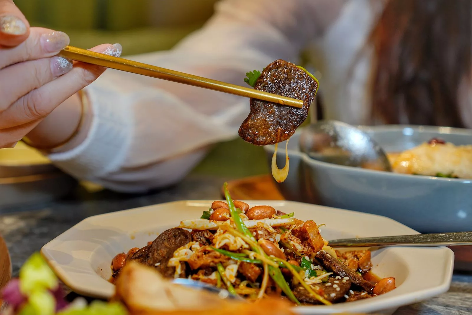 【養心沙龍】新店裕隆城餐廳,中西合併獨創蔬食料理,引領綠色食尚新風潮! @混血珊莎的奇幻旅程 【養心沙龍】新店裕隆城餐廳,中西合併獨創蔬食料理,引領綠色食尚新風潮! @混血珊莎的奇幻旅程