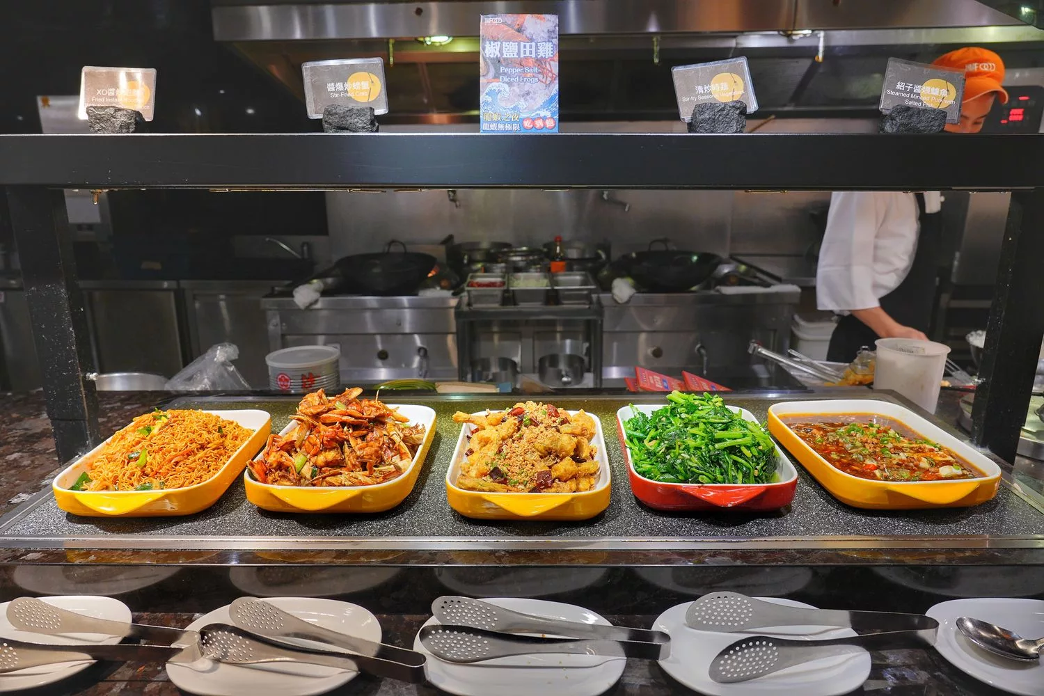 大直吃到飽｜豐FOOD海陸百匯，大直典華自助餐，龍蝦之夜吃到飽(菜色價格) @混血珊莎的奇幻旅程