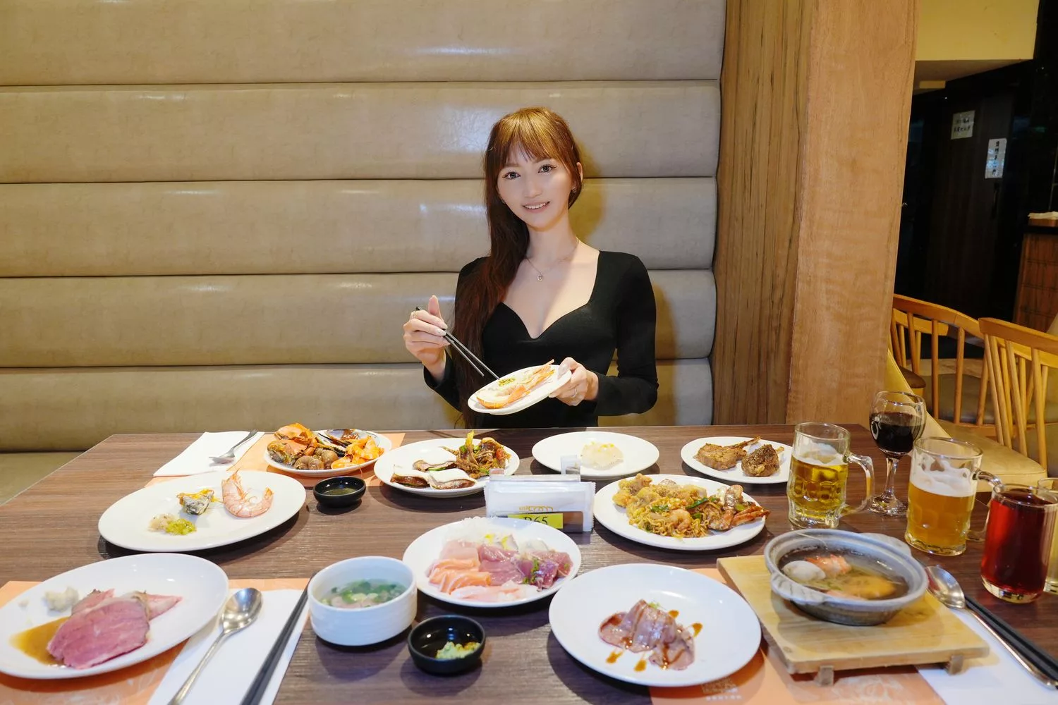 大直吃到飽｜豐FOOD海陸百匯，大直典華自助餐，龍蝦之夜吃到飽(菜色價格) @混血珊莎的奇幻旅程