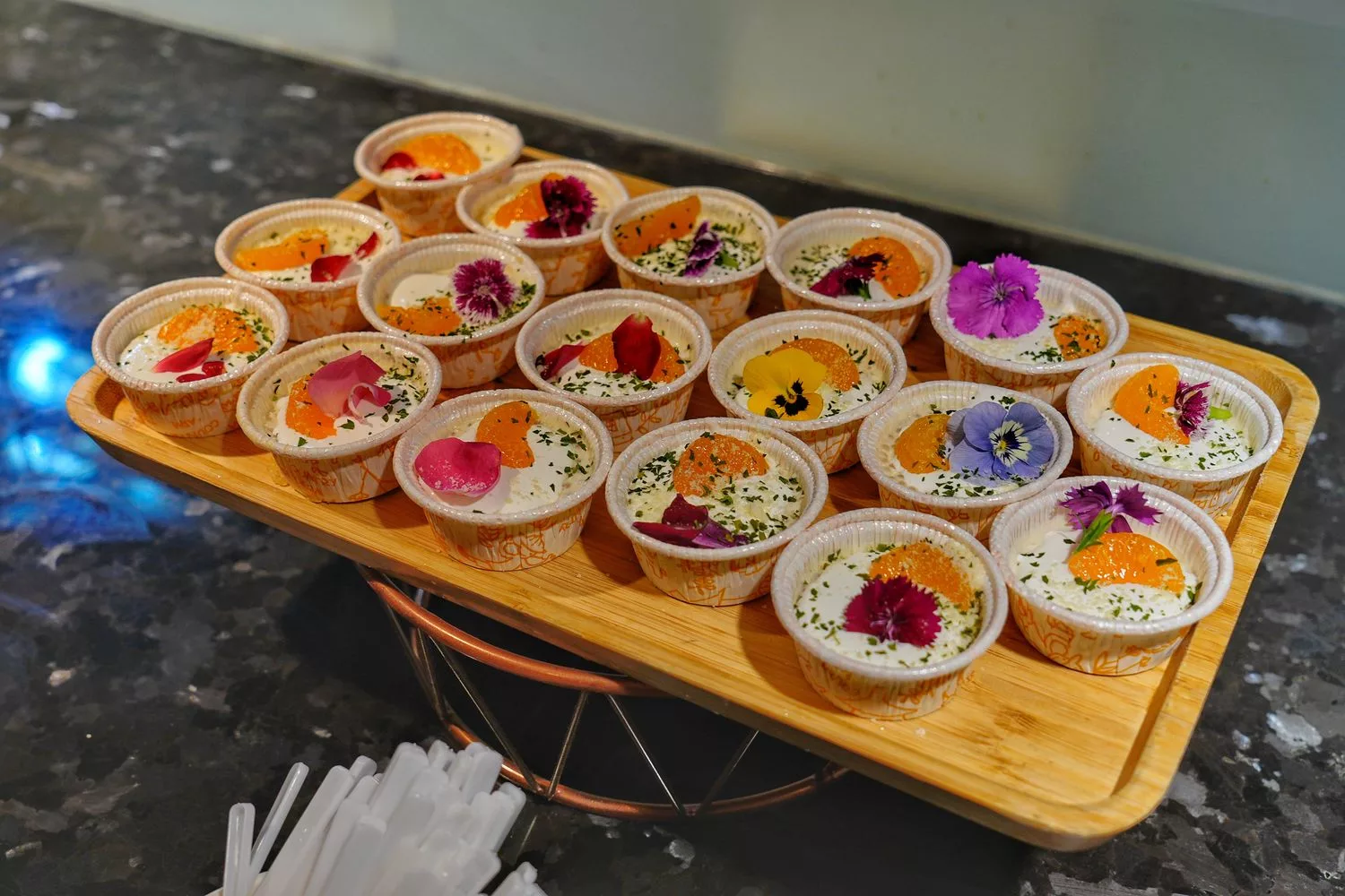 大直吃到飽｜豐FOOD海陸百匯，大直典華自助餐，龍蝦之夜吃到飽(菜色價格) @混血珊莎的奇幻旅程
