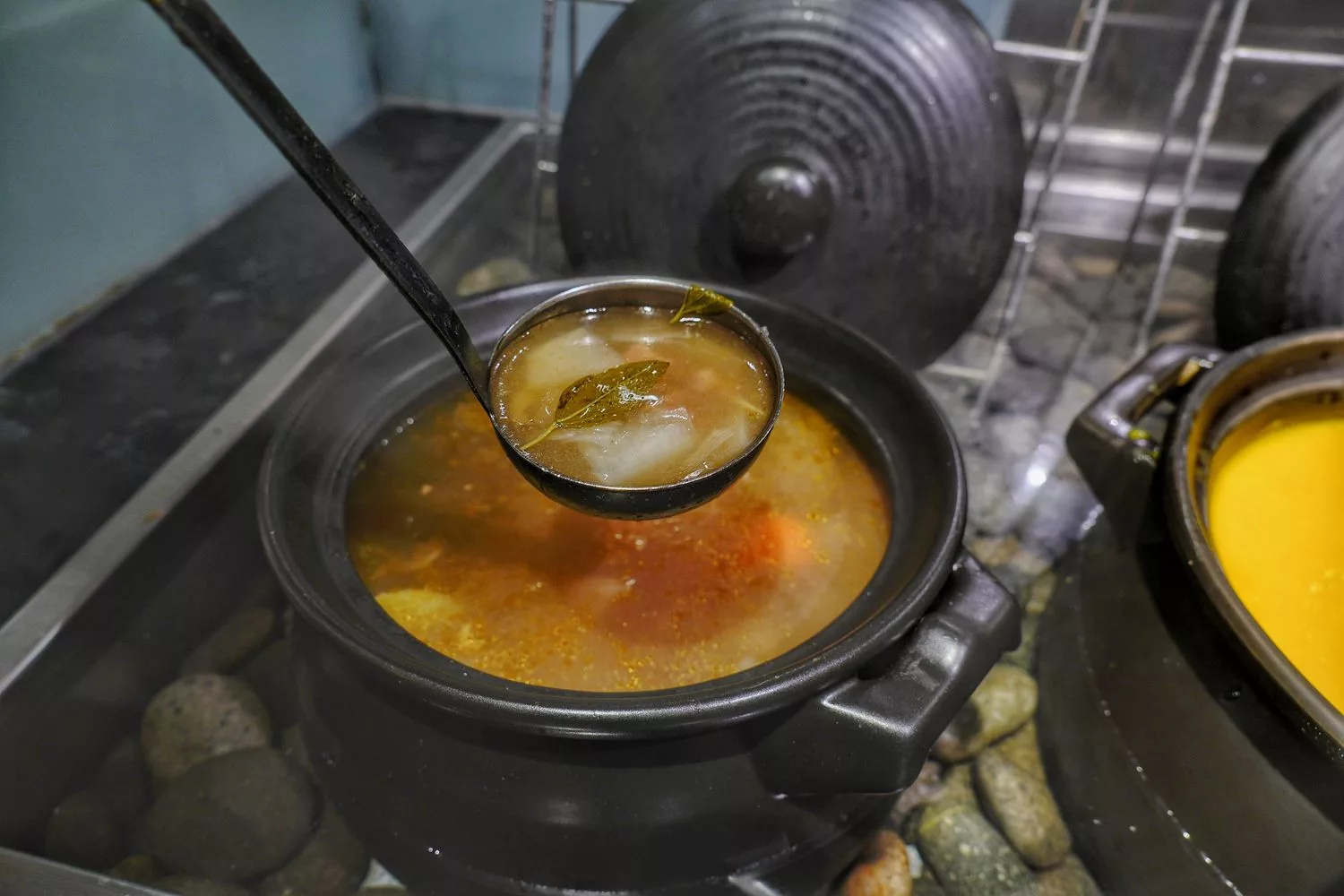 大直吃到飽｜豐FOOD海陸百匯，大直典華自助餐，龍蝦之夜吃到飽(菜色價格) @混血珊莎的奇幻旅程