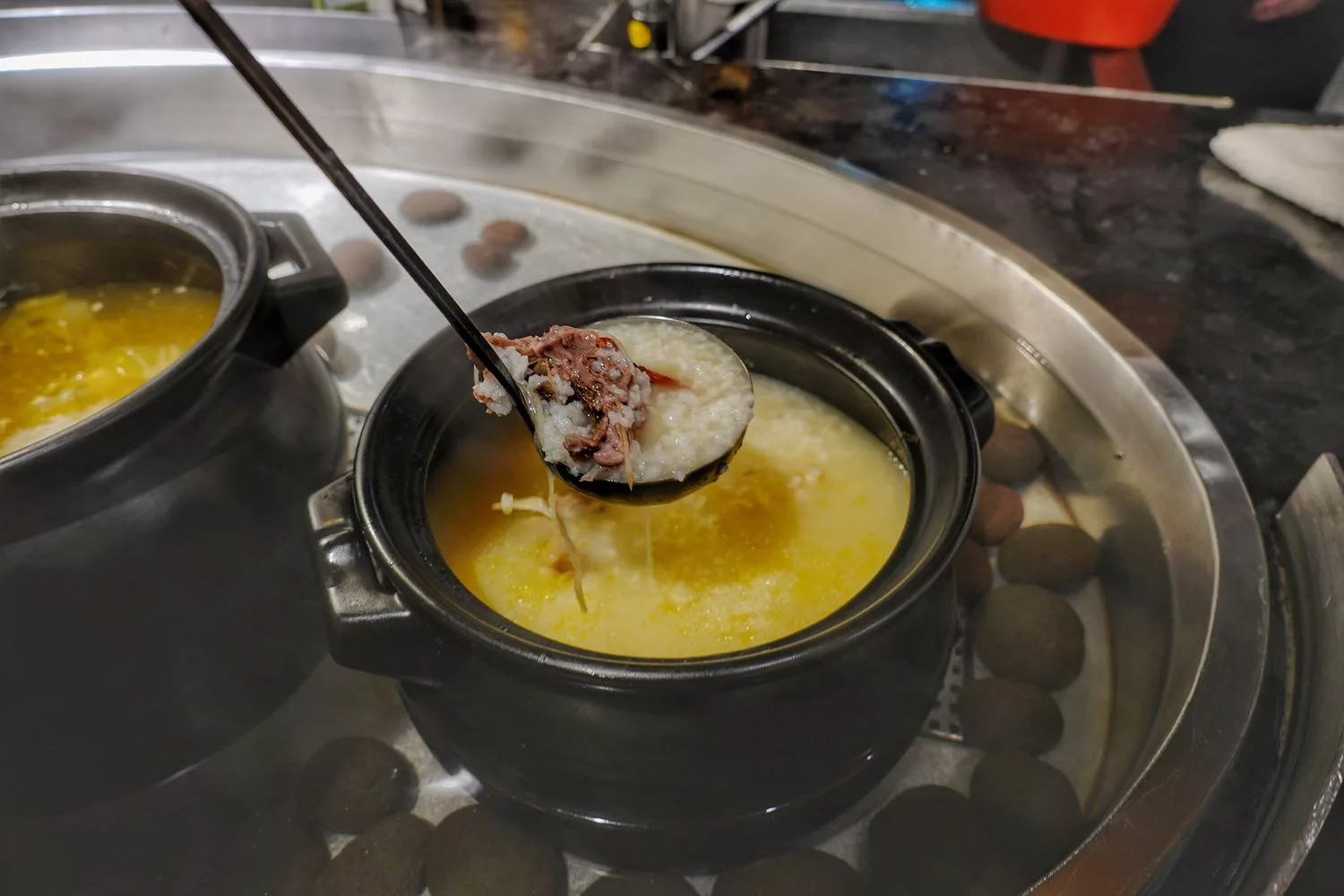 大直吃到飽｜豐FOOD海陸百匯，大直典華自助餐，龍蝦之夜吃到飽(菜色價格) @混血珊莎的奇幻旅程