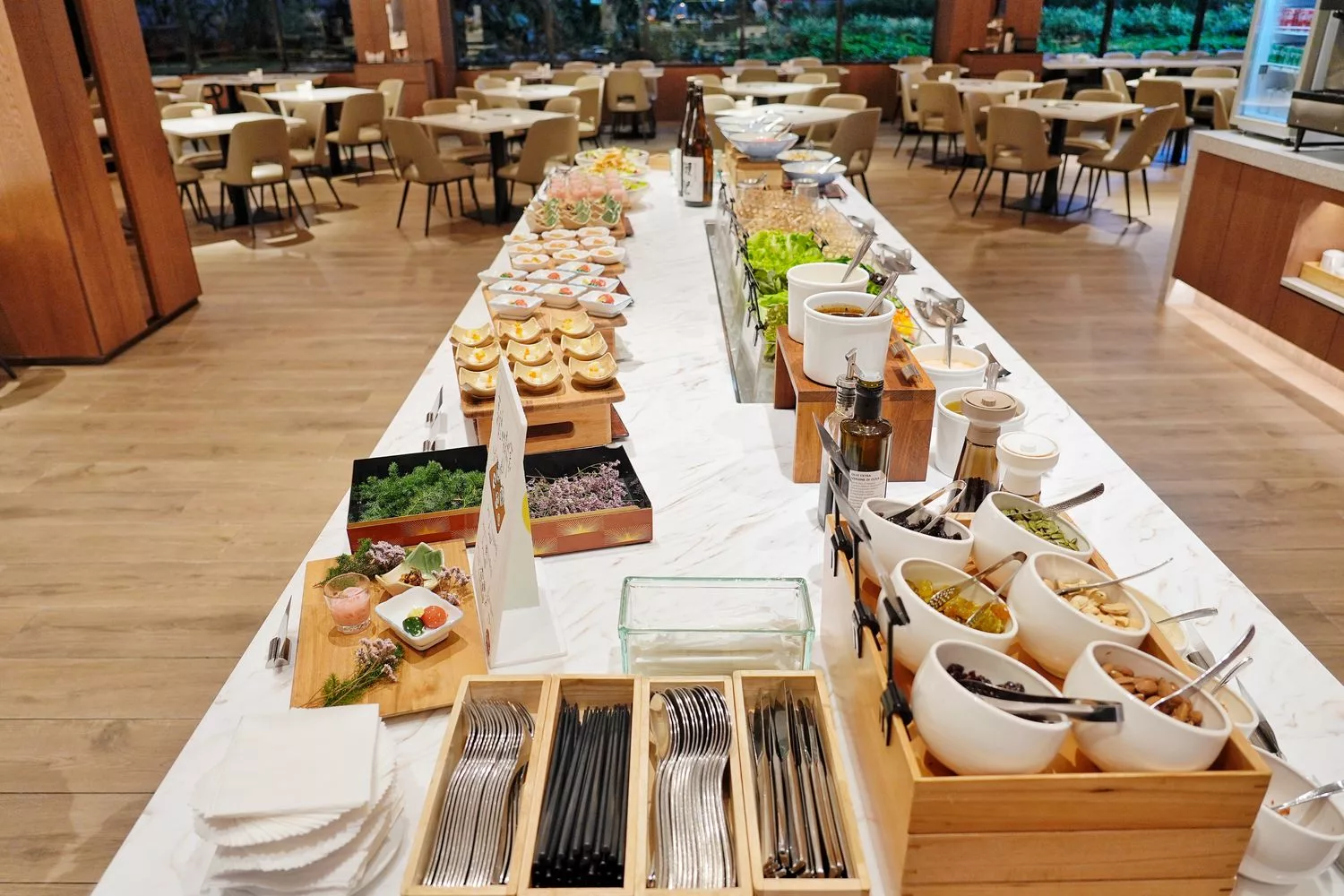 【禧榕軒大飯店自助餐】榕廷百匯餐廳會席料理半自助吃到飽，大推鰻魚三食膳! @混血珊莎的奇幻旅程