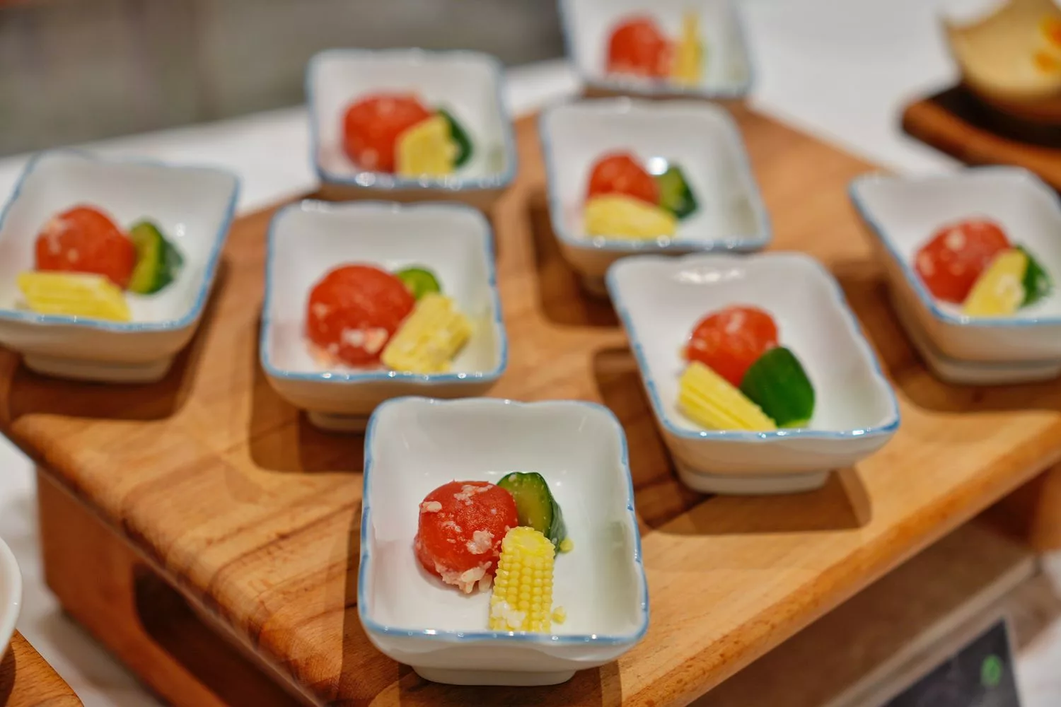 【禧榕軒大飯店自助餐】榕廷百匯餐廳會席料理半自助吃到飽，大推鰻魚三食膳! @混血珊莎的奇幻旅程