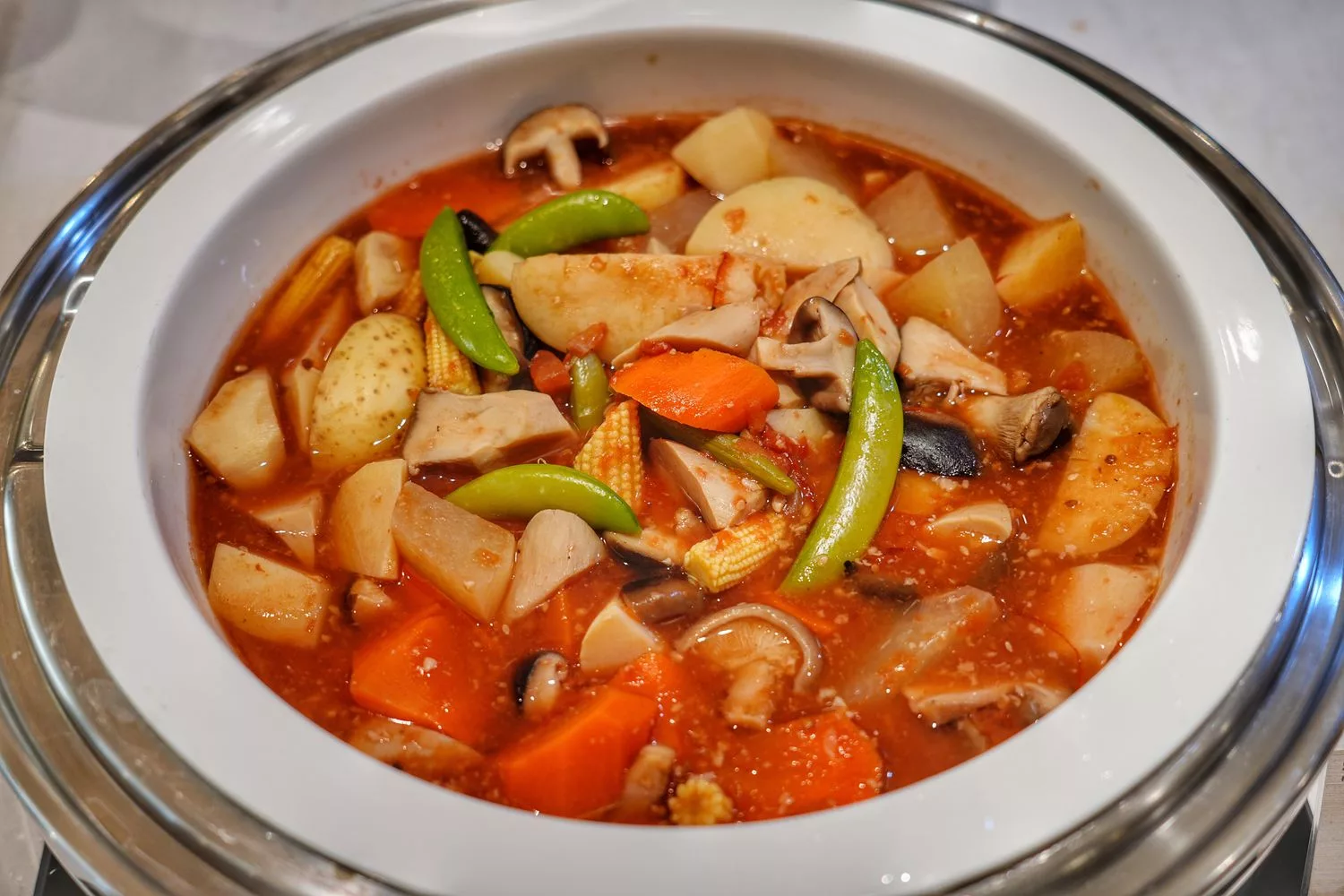 【禧榕軒大飯店早午餐】高評價早餐吃到飽，吃得到台南牛肉湯跟虱目魚肉燥飯! @混血珊莎的奇幻旅程