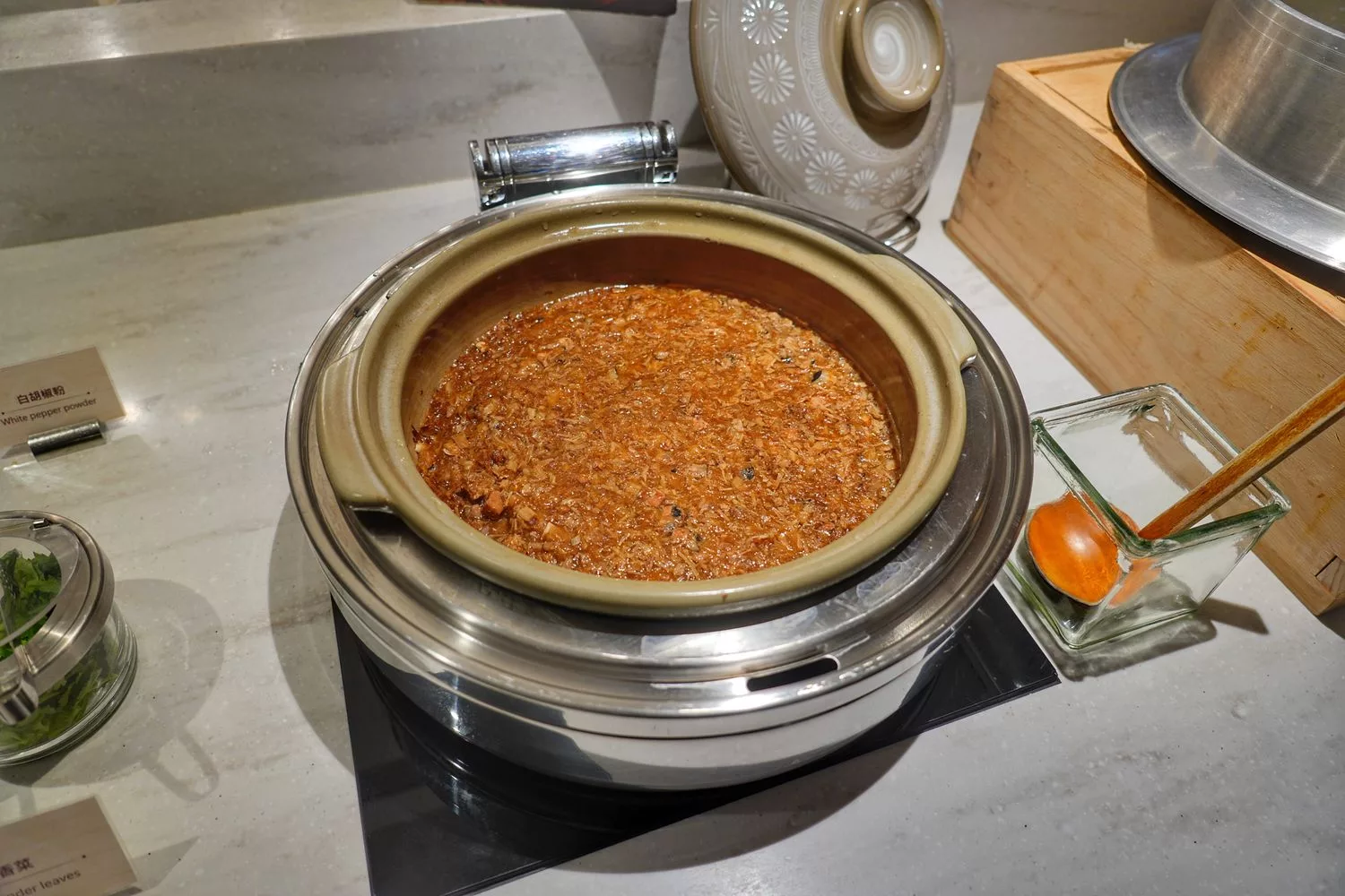 【禧榕軒大飯店早午餐】高評價早餐吃到飽，吃得到台南牛肉湯跟虱目魚肉燥飯! @混血珊莎的奇幻旅程