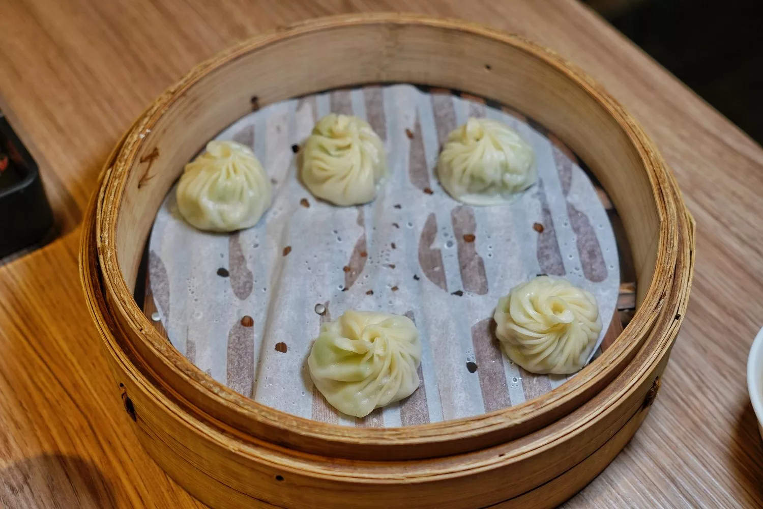 【泰和樓】山東小館三代傳承，台北酸菜白肉鍋名店，享受正宗東北風味! @混血珊莎的奇幻旅程